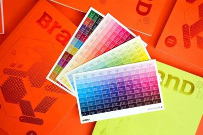 《設(shè)計師與印刷II-印刷色彩》 當(dāng)理論遇上實踐，隨書限量Riso月歷點亮創(chuàng)意日常